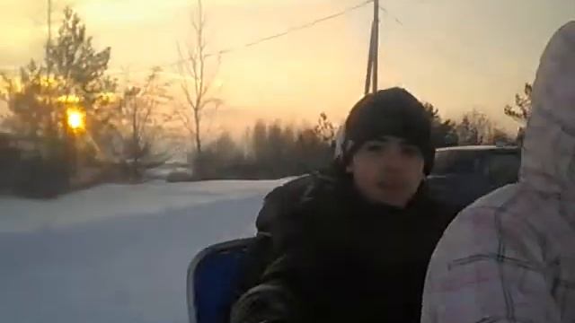 Катаюсь на снегоходе,одна ,сама???? смотреть онлайн