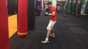 Дмитрий Бивол. Тренировка в Краснодаре. Работа на мешке.