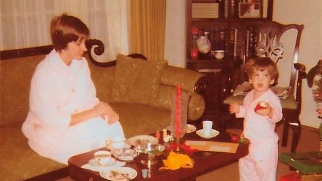 Julie Dugan Anniversary смотреть онлайн