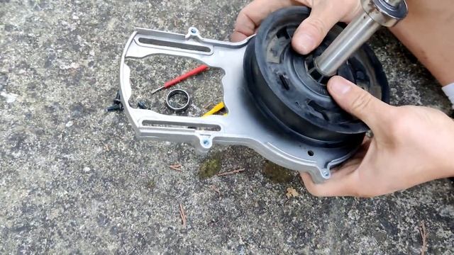 Dewalt 2x20v MAX lawn mower repair DCMW220P2 смотреть онлайн