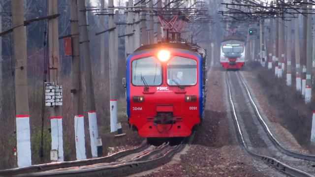 Электропоезда ЭД4М-0492 ЦППК, ЭД4М-0091 Рэкс перегон Нара - Бекасово-1 28.04.2020 смотреть онлайн