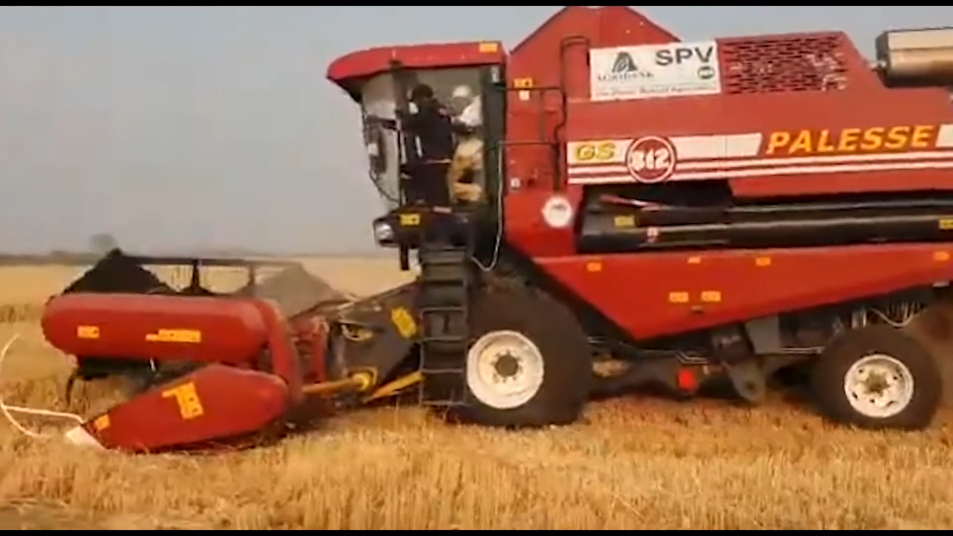 Наша техника в Зимбабве