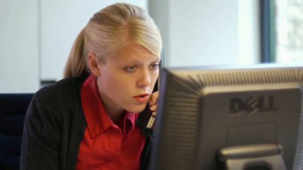 English File 4thE - Pre Intermediate - Practical English E5 - Asking how to get there