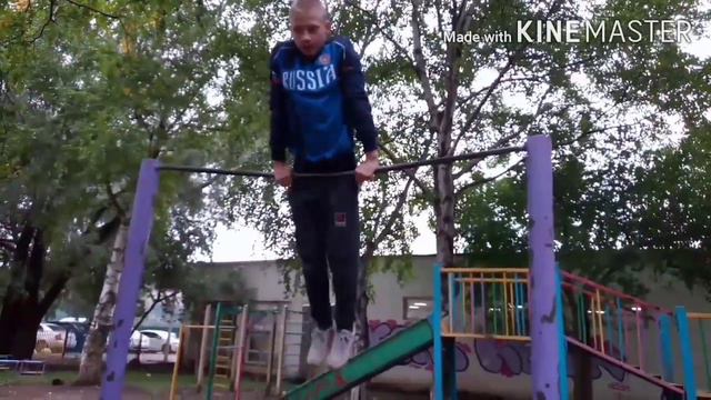 Топ 4 лёгких элементов на турнике смотреть онлайн