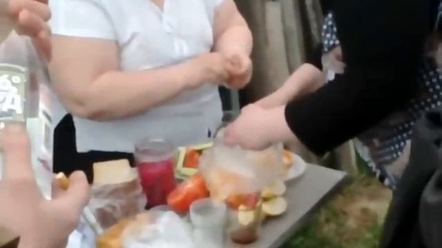 Отдых на даче ильиногорск смотреть онлайн