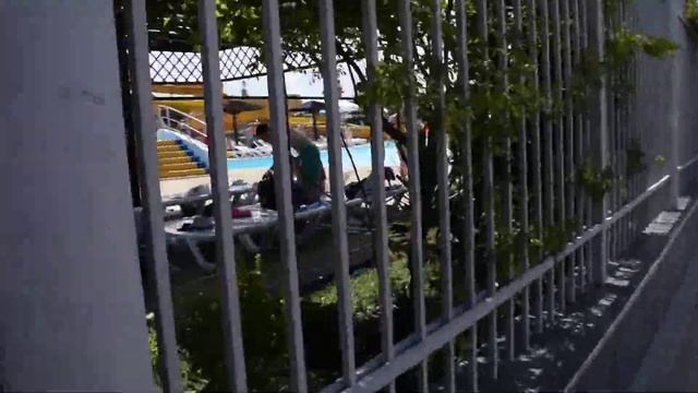 Магазинное безобразие на Набережной Анапы смотреть онлайн