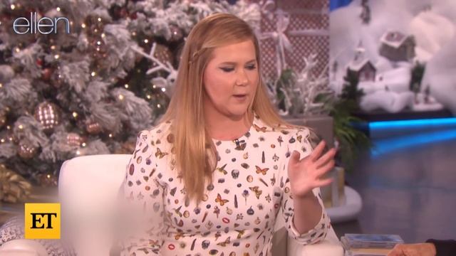 Margot Robbie TRANSFORMS Into Barbie! смотреть онлайн