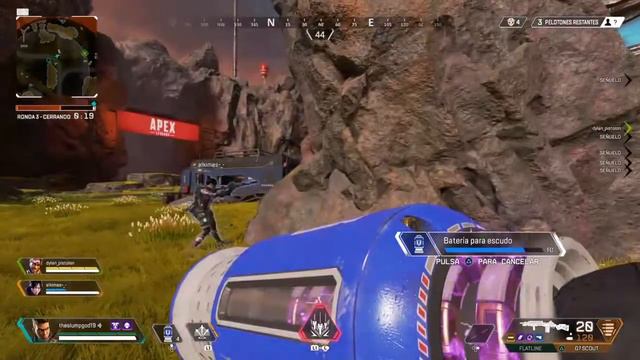 ¡Bangalore reventando!💥 humo y disparos! en Apex Legends смотреть онлайн