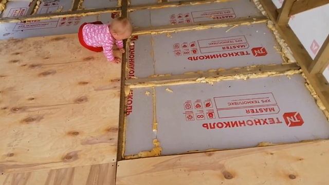 Каркасная баня своими руками. Влаго-, ветрозащита. Черновой пол. Кровля смотреть онлайн