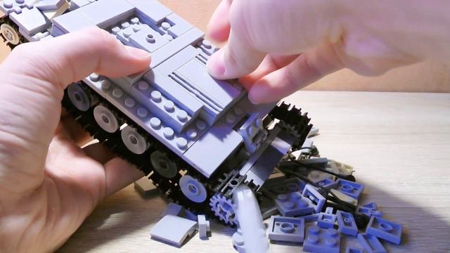 Танк ИС-7 — Советский тяжёлый танк, из деталей ЛЕГО смотреть онлайн