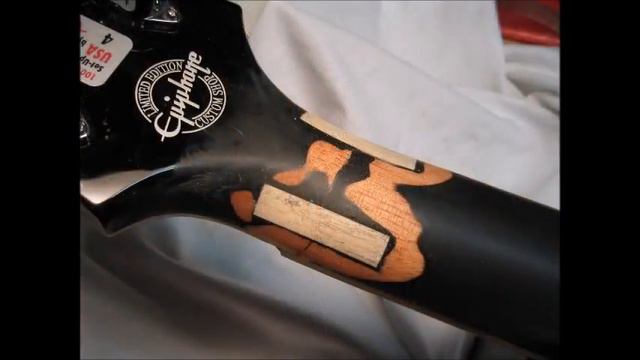 Repairing a broken Epiphone Les Paul Custom neck смотреть онлайн