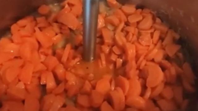 1000080952.mp4ОРецепт очень вкусной кабачковой икры. смотреть онлайн