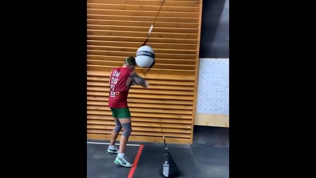 UFC YANGILIGLARI ufc yangiliklari Усиком и Фьюри практически со 100% вероятностью смотреть онлайн