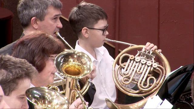 Образцовый детский духовой оркестр "СОЗВЕЗДИЕ" (МАУК ДО ДМШ №6, г.Екатеринбург, рук. Д.В. Лонговой смотреть онлайн