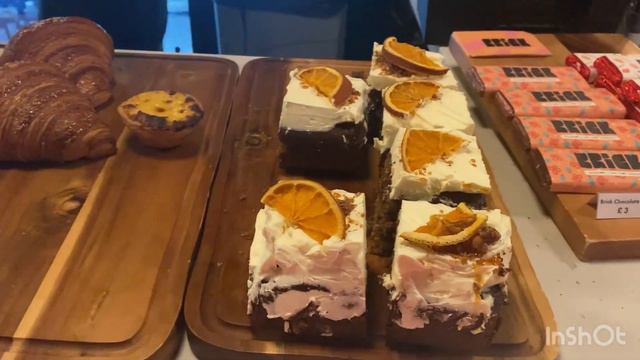 British pubs/Британские пабы перед Рождеством, уютная атмосфера🎄☕️🍰#manchester #christmas2022 #uk смотреть онлайн