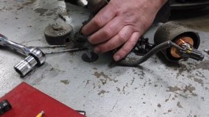 Не заводится Nissan X-TRAIL, не работает стартер. Ремонт стартера обошёлся без потерь.