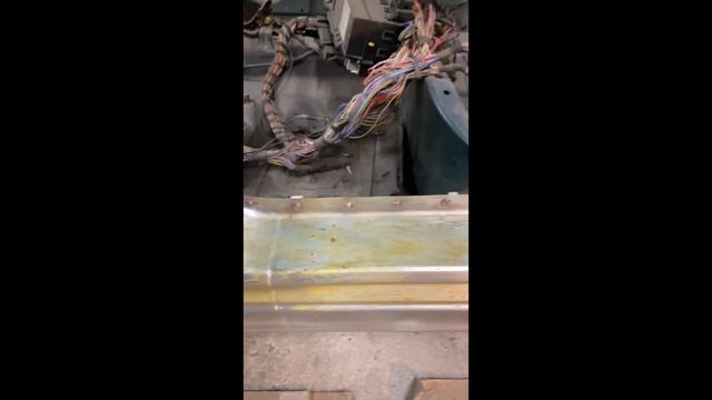 Замена порогов бмв е34 смотреть онлайн