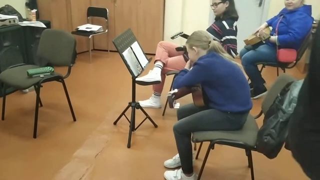 Уроки гитары. Как ставить для себе пюпитр! смотреть онлайн