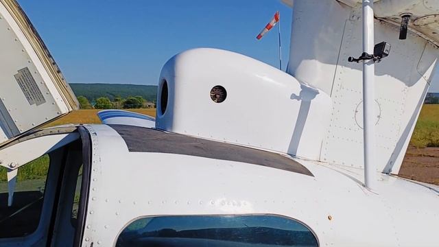 Самолёт-амфибия Лэйк 200 / Обзор самолета и захватывающий полет смотреть онлайн