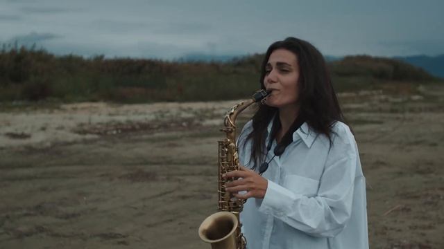 Chris Isaak - Wicked Game | Sax Cover | Alexandra Ilieva | Thomann смотреть онлайн