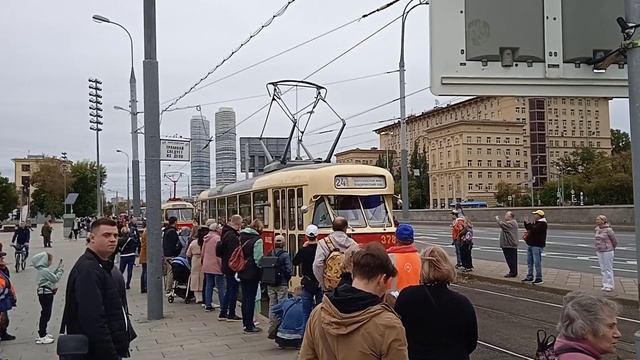 Парад трамваев ВДНХ 09.09.2023 смотреть онлайн