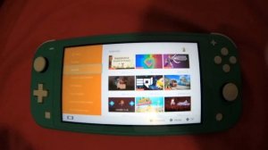 Купил Nintendo Switch lite в 2021! ЗАЧЕМ? Распаковка! Плюсы, и минусы! Запустил Standoff 2?! Жесть