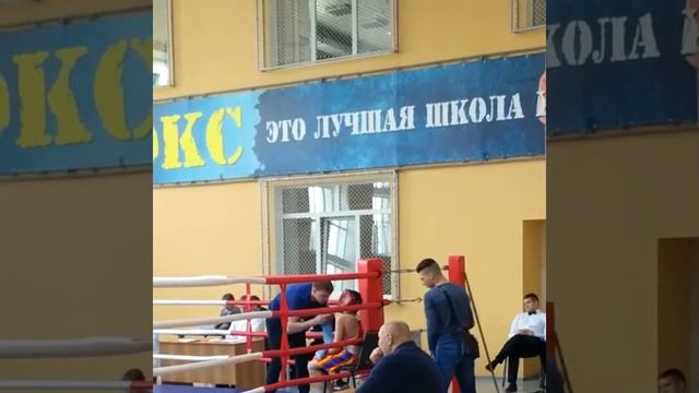 Бокс Чемпионат г.Хабаровск 2017 Маматкулов Р(12oz) против Кузнецова В(ЦСКА) смотреть онлайн