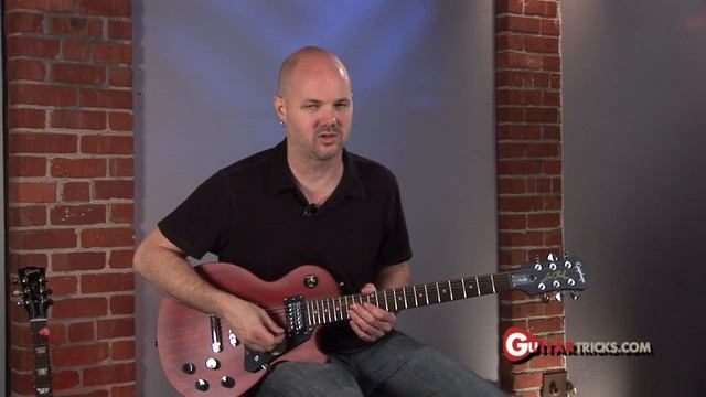 Soloing Lesson - Rock Guitar Lesson - Guitar Tricks 25 смотреть онлайн