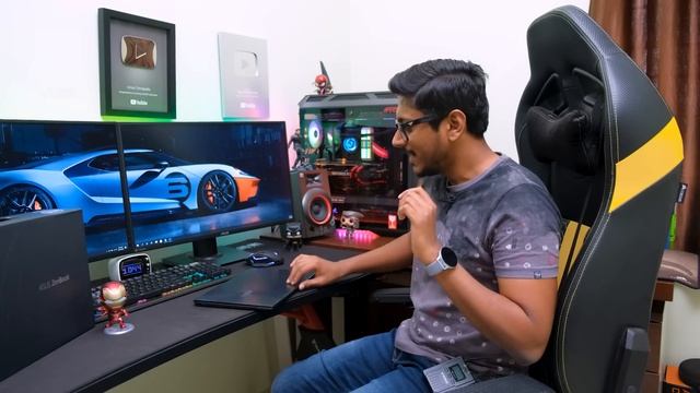 Asus Sent me their First 11th Gen Laptop with iRIS Xe Graphics... Woah? смотреть онлайн