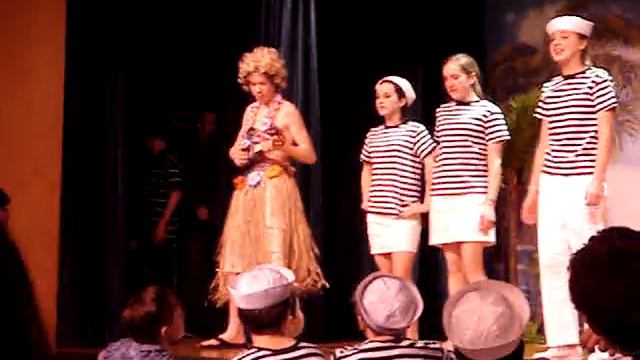 Honey Bun--South Pacific смотреть онлайн