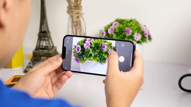 Ai bảo iPhone 13 Pro thua xa iPhone 13 Pro Max? смотреть онлайн