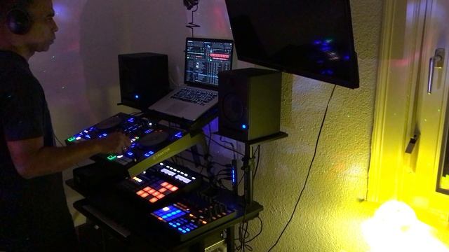 Techno session смотреть онлайн