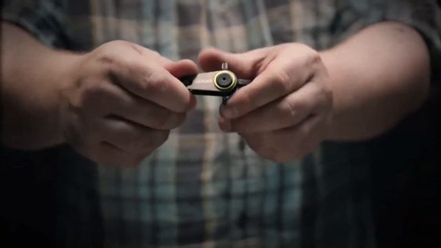 Брелок Gerber с набором отвёрток Bear Grylls GDC Zip Driver смотреть онлайн