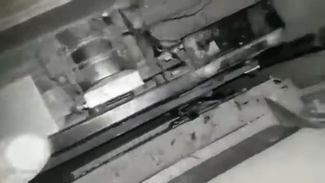 Лифт OTIS.Ремонт и регулировка отводки привода дверей кабины. смотреть онлайн