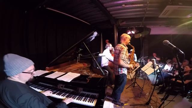 Martin Speake Quartet with Ethan Iverson - Blackwell (composed by Martin Speake) смотреть онлайн