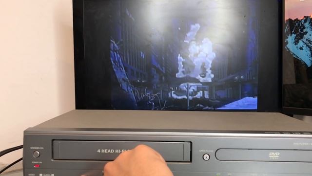 The Best DVD VCR Combo Player Magnavox DV225MG9 смотреть онлайн