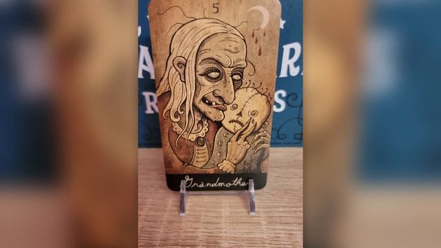 Deviant Moon Patrick Valenza's Abandoned Oracle Deck Review смотреть онлайн