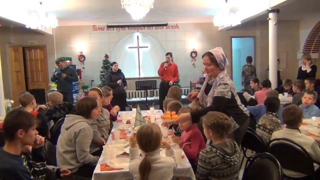 Это Рождество (пение на детском утреннике в церкви христиан-баптистов Сыктывкара) смотреть онлайн