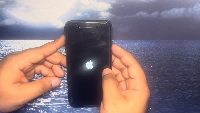 IPhone 11 / 11 Pro / 11 Pro Max How To Soft Reset смотреть онлайн