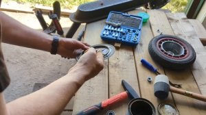 Замена подшипников переднего мотор колеса самоката Xiaomi m365 / Pro