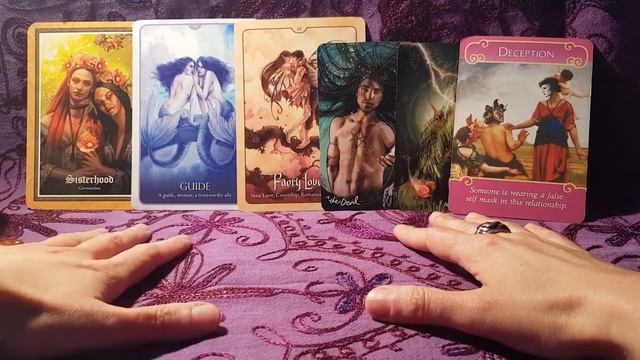 Pick A Card: April Love Vibes смотреть онлайн