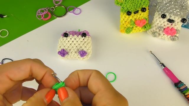 Мышонок-брелок Лумигуруми из резинок Как сплести Мышонка смотреть онлайн