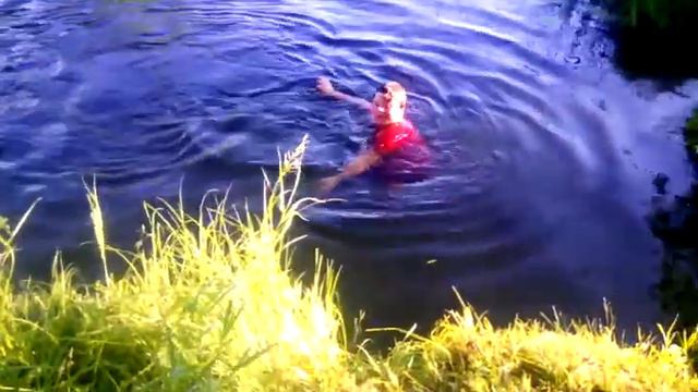 VLOG•Прыгнул в реку в одежде смотреть онлайн