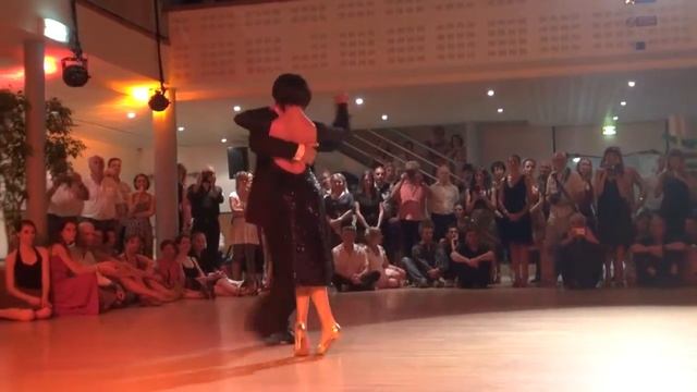 demo 1 Gustavo et Gisela смотреть онлайн