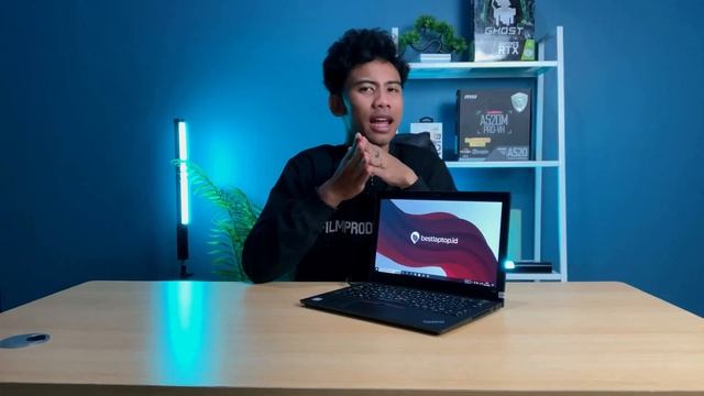 LAPTOP TERAKHIR DARI LENOVO THINKPAD | LENOVO THINKPAD X280 смотреть онлайн