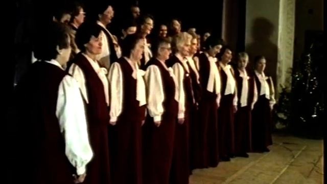 большой зал фойе ветераны рождество 90е дворец культуры кировск смотреть онлайн