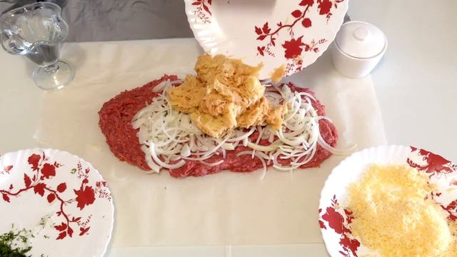 Мясной рулет из фарша. ОЧЕНЬ ВКУСНЫЙ ОБЕД или УЖИН ИЗ ПРОСТЫХ ПРОДУКТОВ. Рулет из свинины в духовке смотреть онлайн