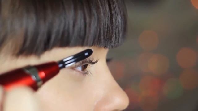 Плойка для ресниц.Естественный изгиб гарантирован! смотреть онлайн