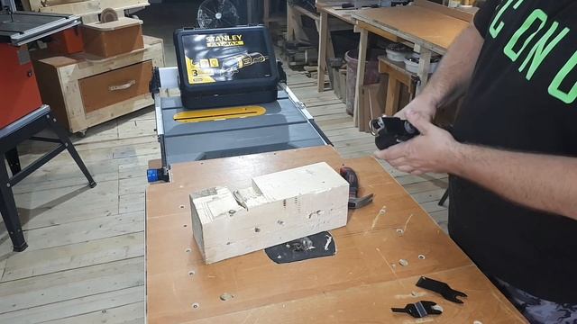 Реноватор STANLEY FATMAX 300 ВТ. Обзор. смотреть онлайн