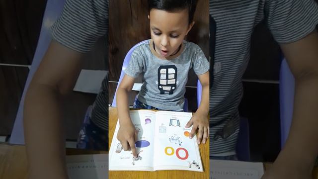Letter O with Sound смотреть онлайн